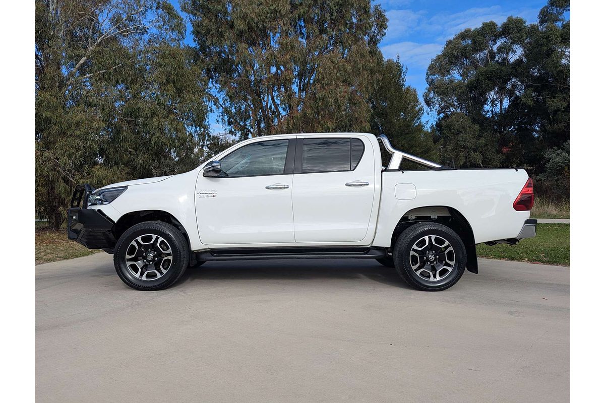 2022 Toyota Hilux SR5 GUN126R 4X4
