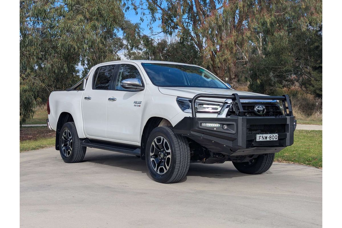 2022 Toyota Hilux SR5 GUN126R 4X4