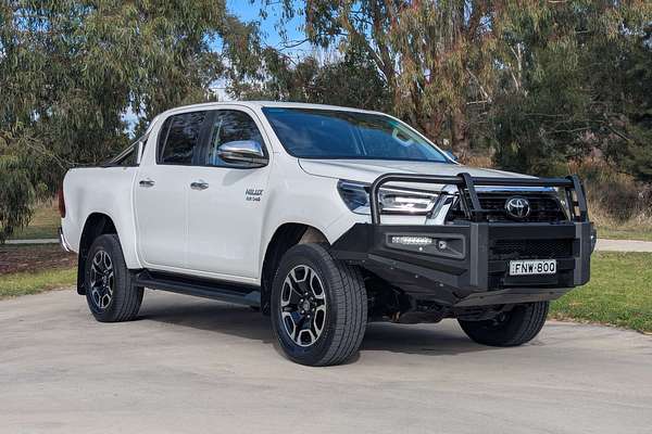 2022 Toyota Hilux SR5 GUN126R 4X4