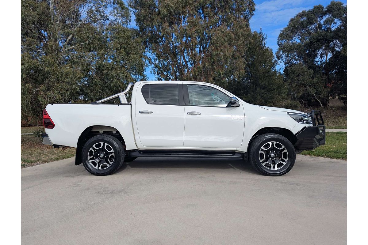 2022 Toyota Hilux SR5 GUN126R 4X4