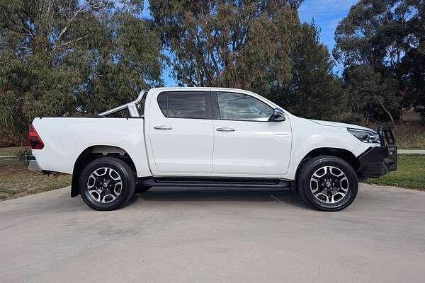 2022 Toyota Hilux SR5 GUN126R 4X4