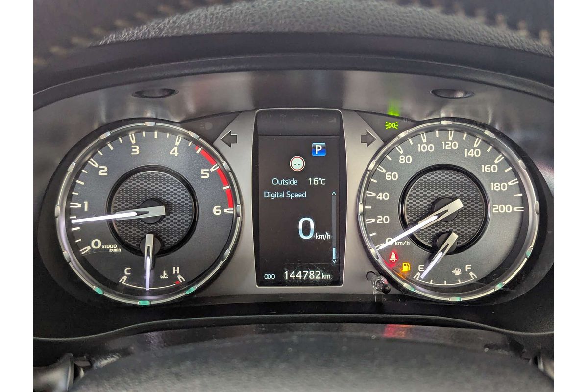 2022 Toyota Hilux SR5 GUN126R 4X4