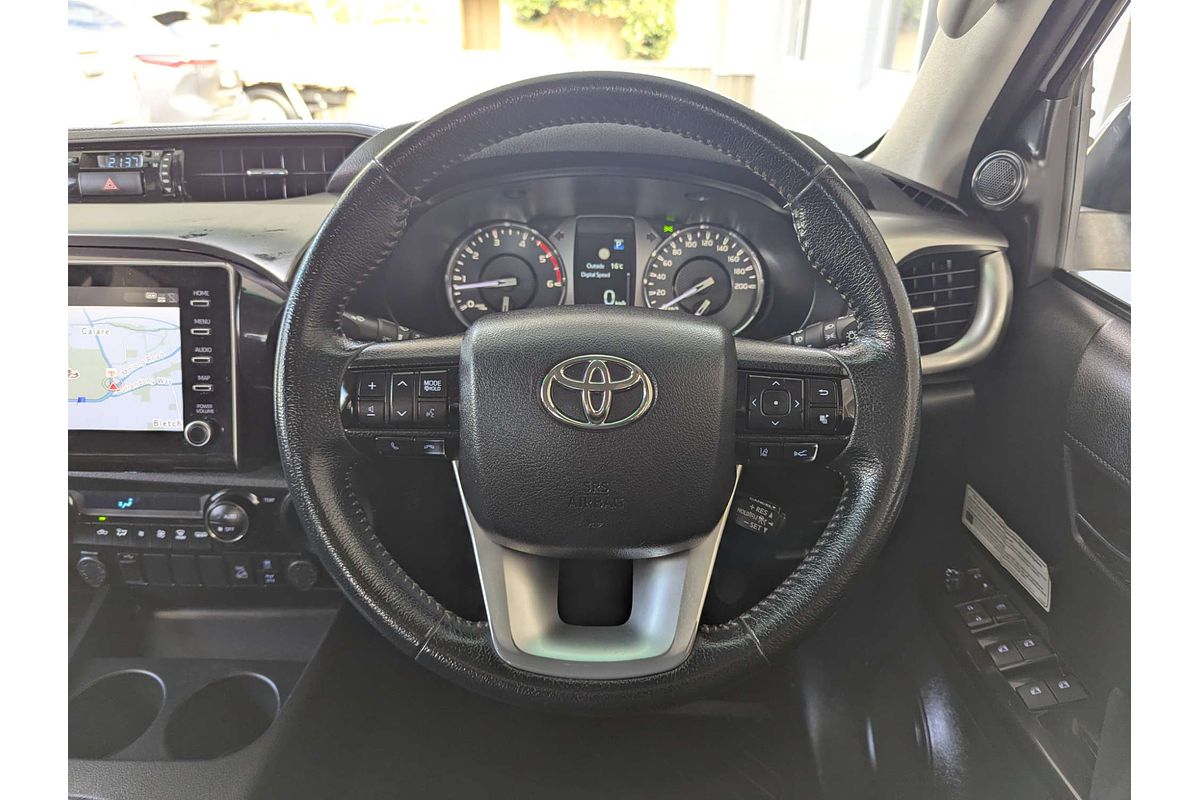 2022 Toyota Hilux SR5 GUN126R 4X4