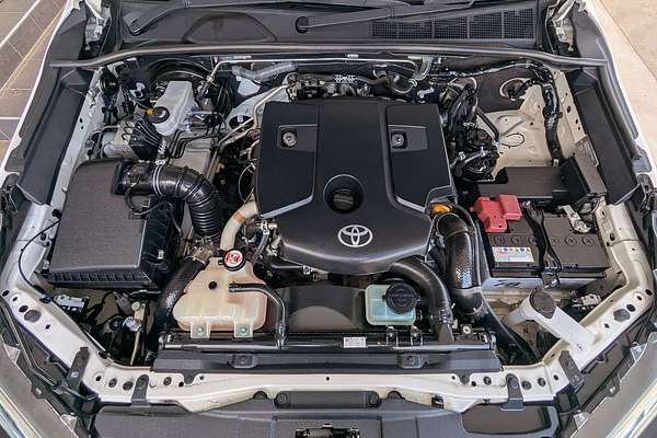 2022 Toyota Hilux SR5 GUN126R 4X4