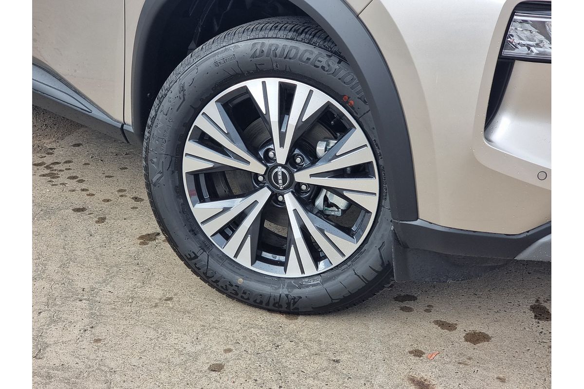 2024 Nissan X-TRAIL ST-L T33