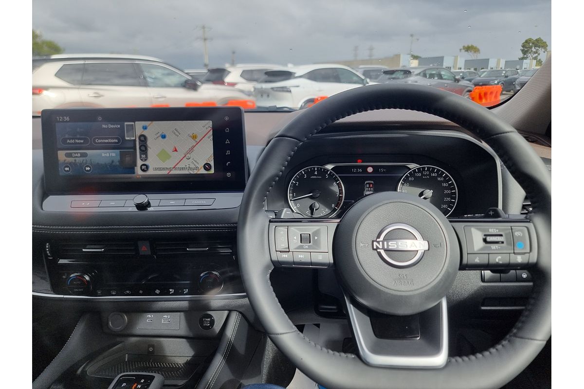 2024 Nissan X-TRAIL ST-L T33