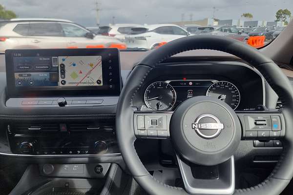 2024 Nissan X-TRAIL ST-L T33