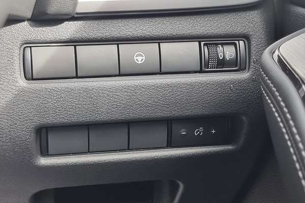 2024 Nissan X-TRAIL ST-L T33