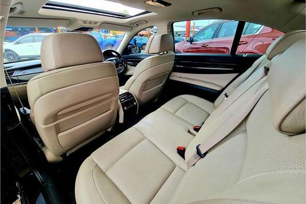 2011 BMW 7 Series 740i F01