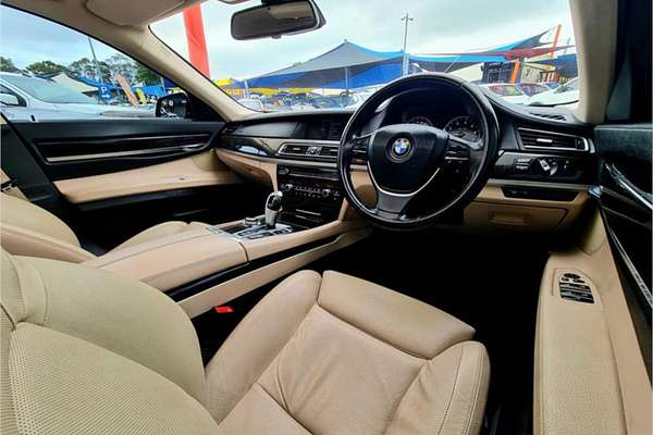 2011 BMW 7 Series 740i F01
