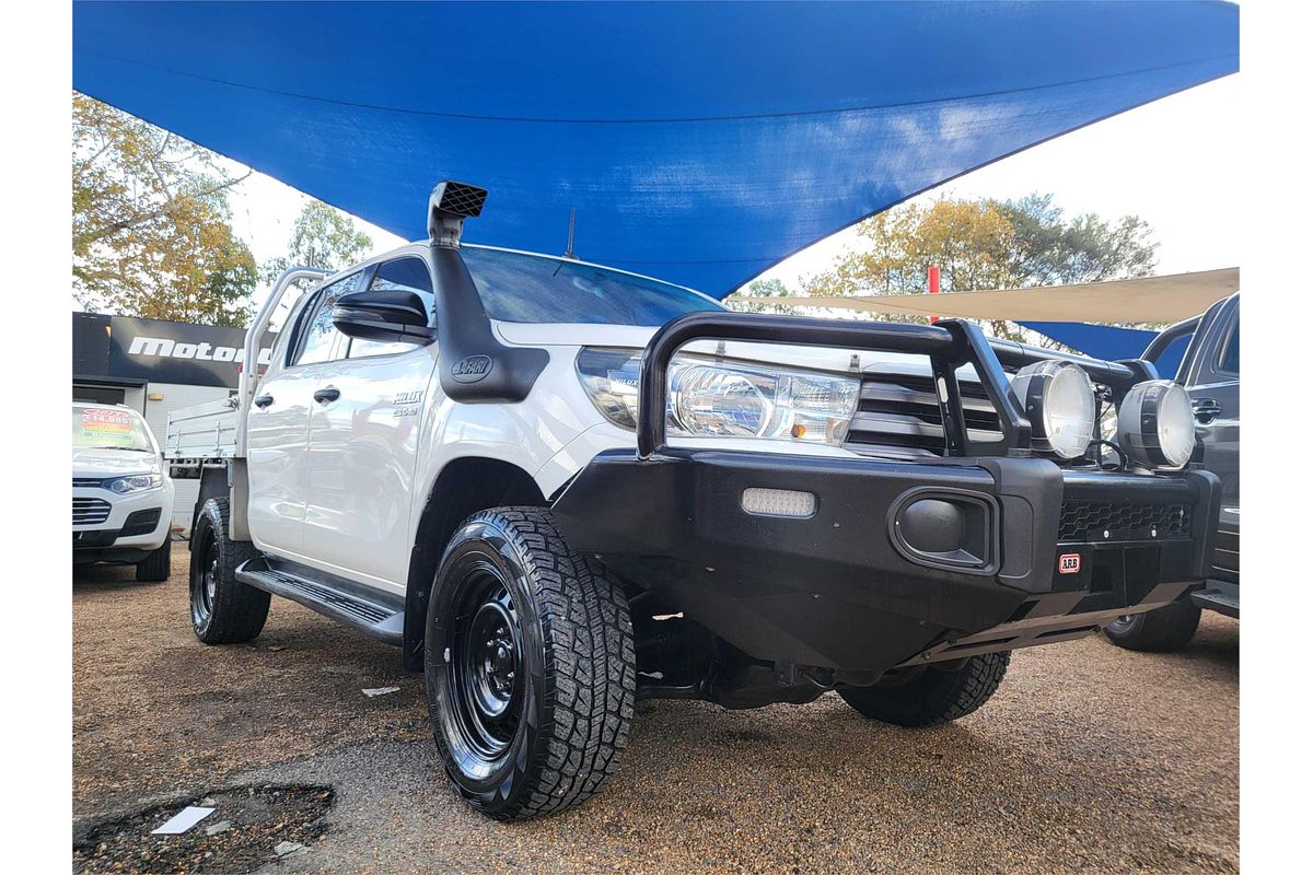 2017 Toyota Hilux SR GUN126R 4X4