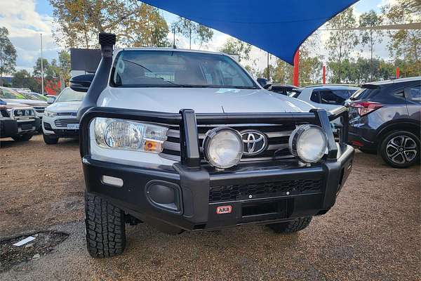2017 Toyota Hilux SR GUN126R 4X4