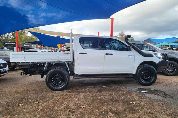 2017 Toyota Hilux SR GUN126R 4X4