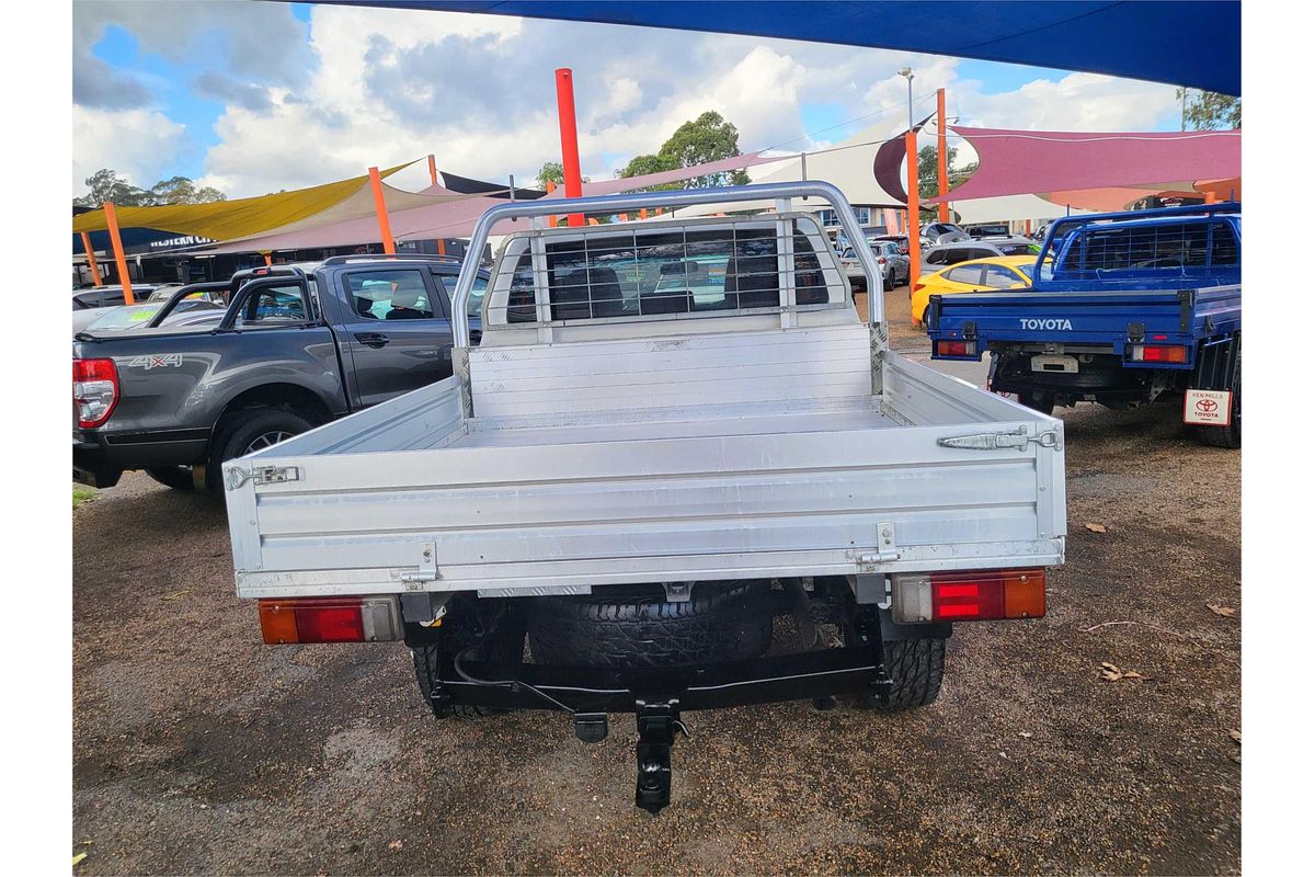 2017 Toyota Hilux SR GUN126R 4X4