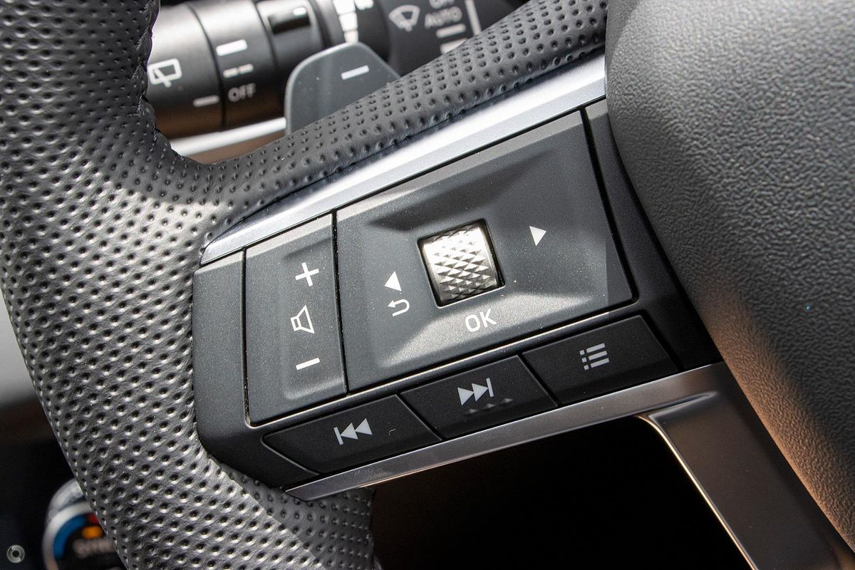 2024 Mitsubishi Outlander PHEV Exceed ZM