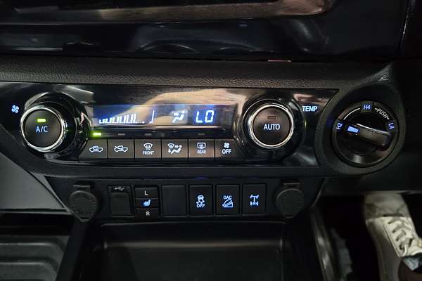 2019 Toyota Hilux Rugged X GUN126R 4X4