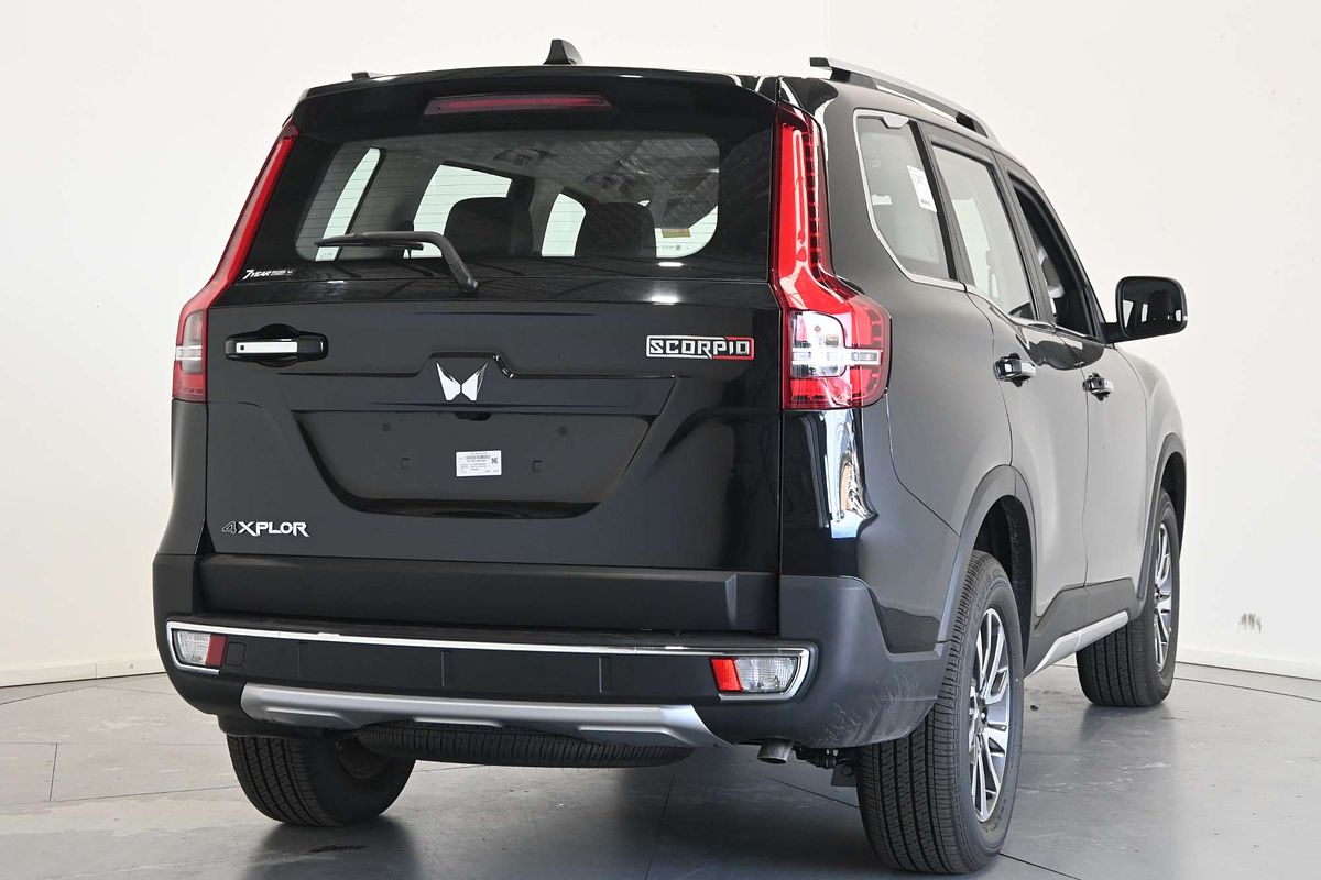 2025 Mahindra Scorpio Z8L