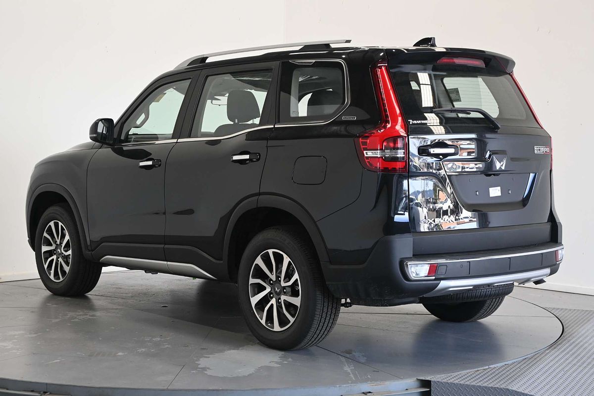 2025 Mahindra Scorpio Z8L