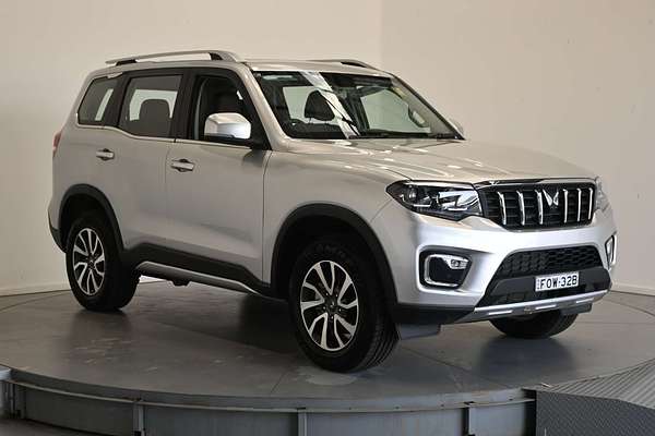 2023 Mahindra Scorpio Z8L