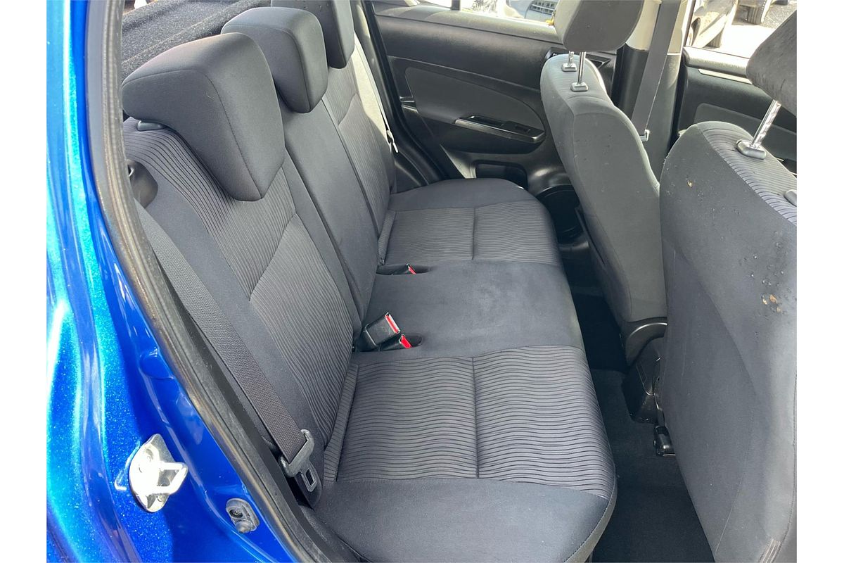 2011 Suzuki Swift GL FZ