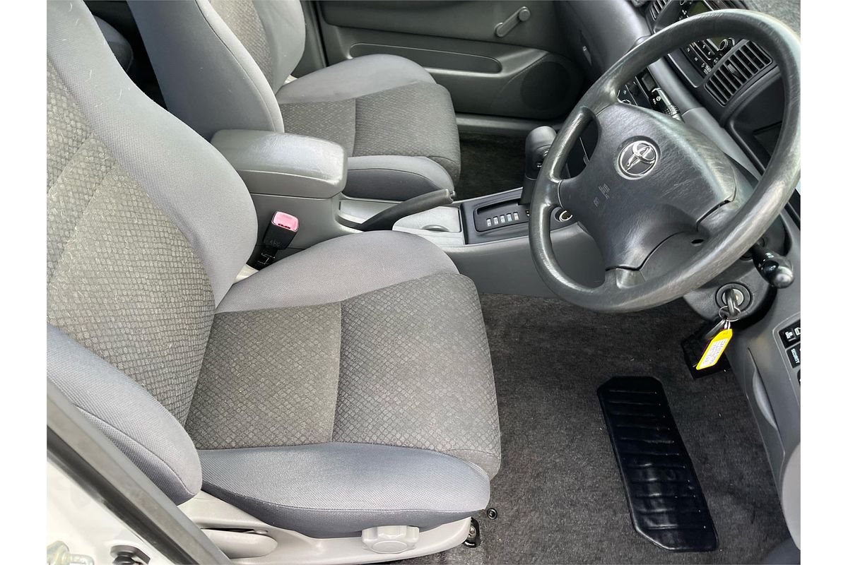 2006 Toyota Corolla Ascent ZZE122R