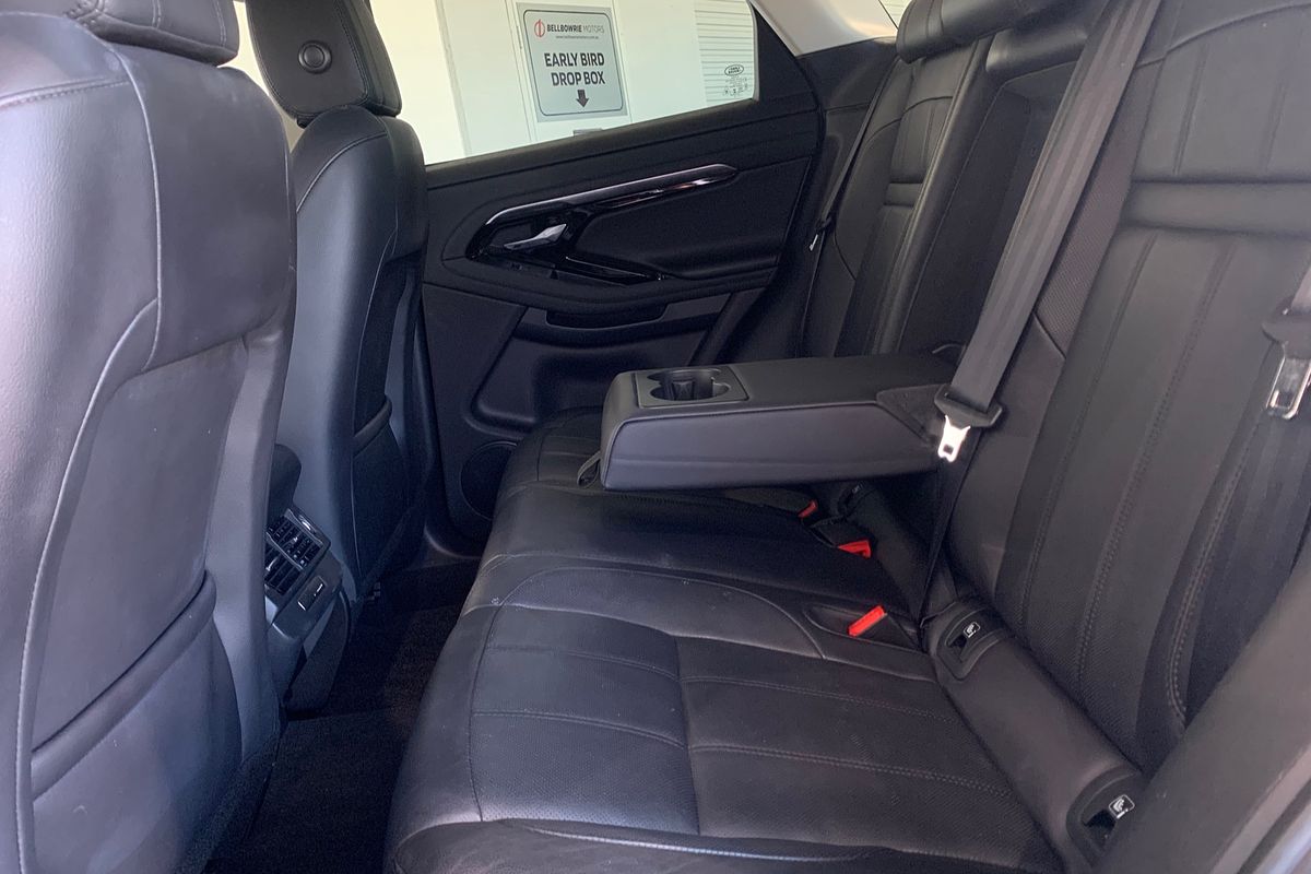 2019 Land Rover Range Rover Evoque P200 SE L551