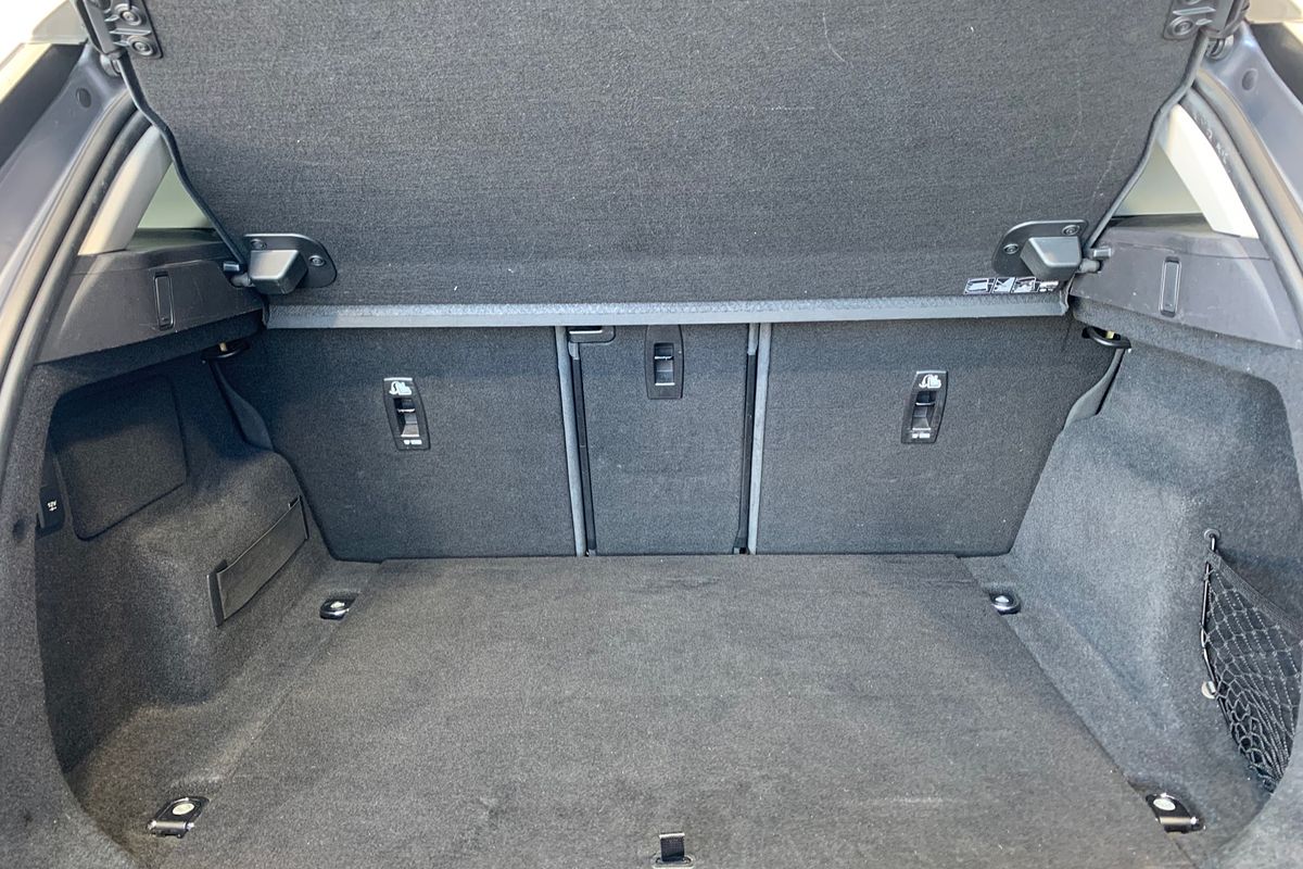 2019 Land Rover Range Rover Evoque P200 SE L551