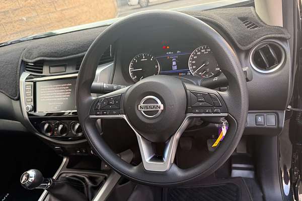 2022 Nissan Navara SL D23 4X4