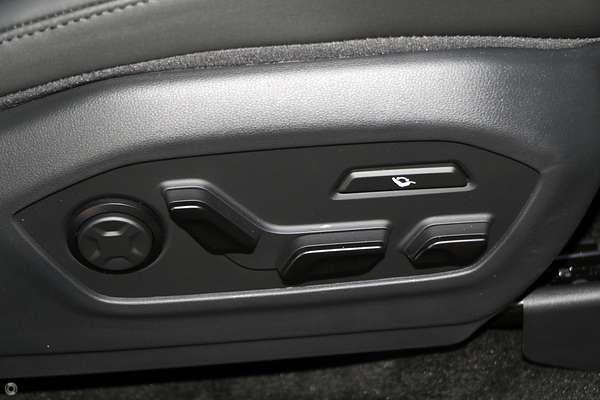 2025 Hyundai Santa Fe Hybrid Calligraphy MX5.V1