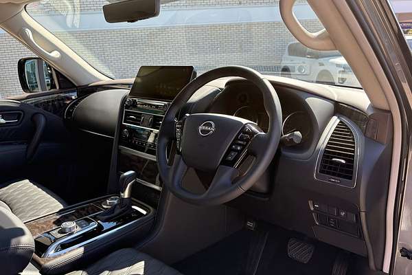 2025 Nissan Patrol Ti-L Y62