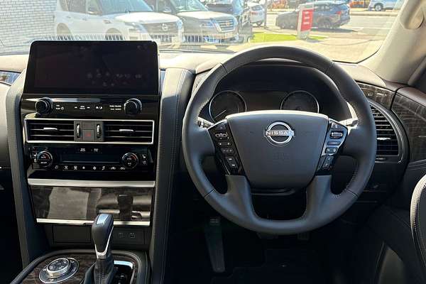 2025 Nissan Patrol Ti-L Y62
