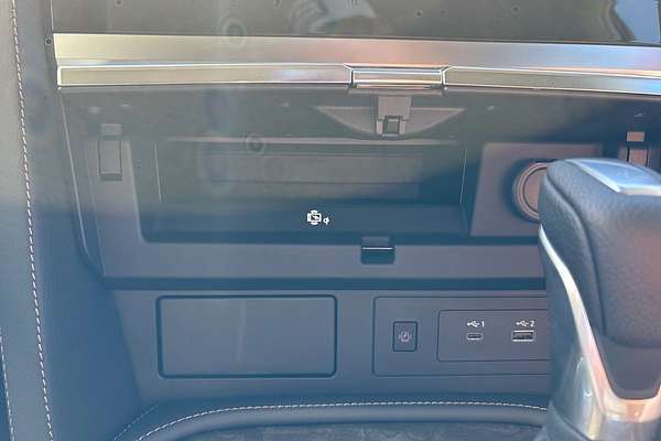 2025 Nissan Patrol Ti-L Y62