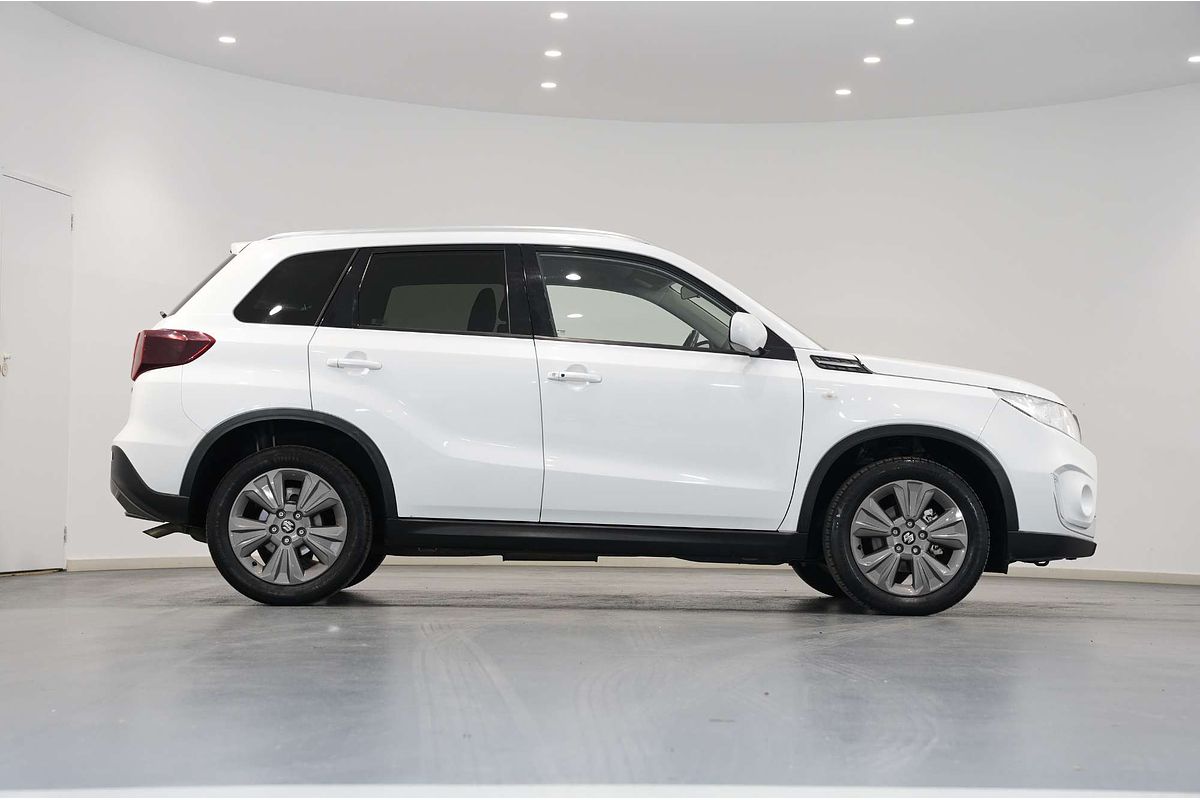 2022 Suzuki Vitara LY Series II