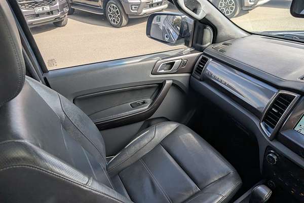 2017 Ford Everest Titanium UA