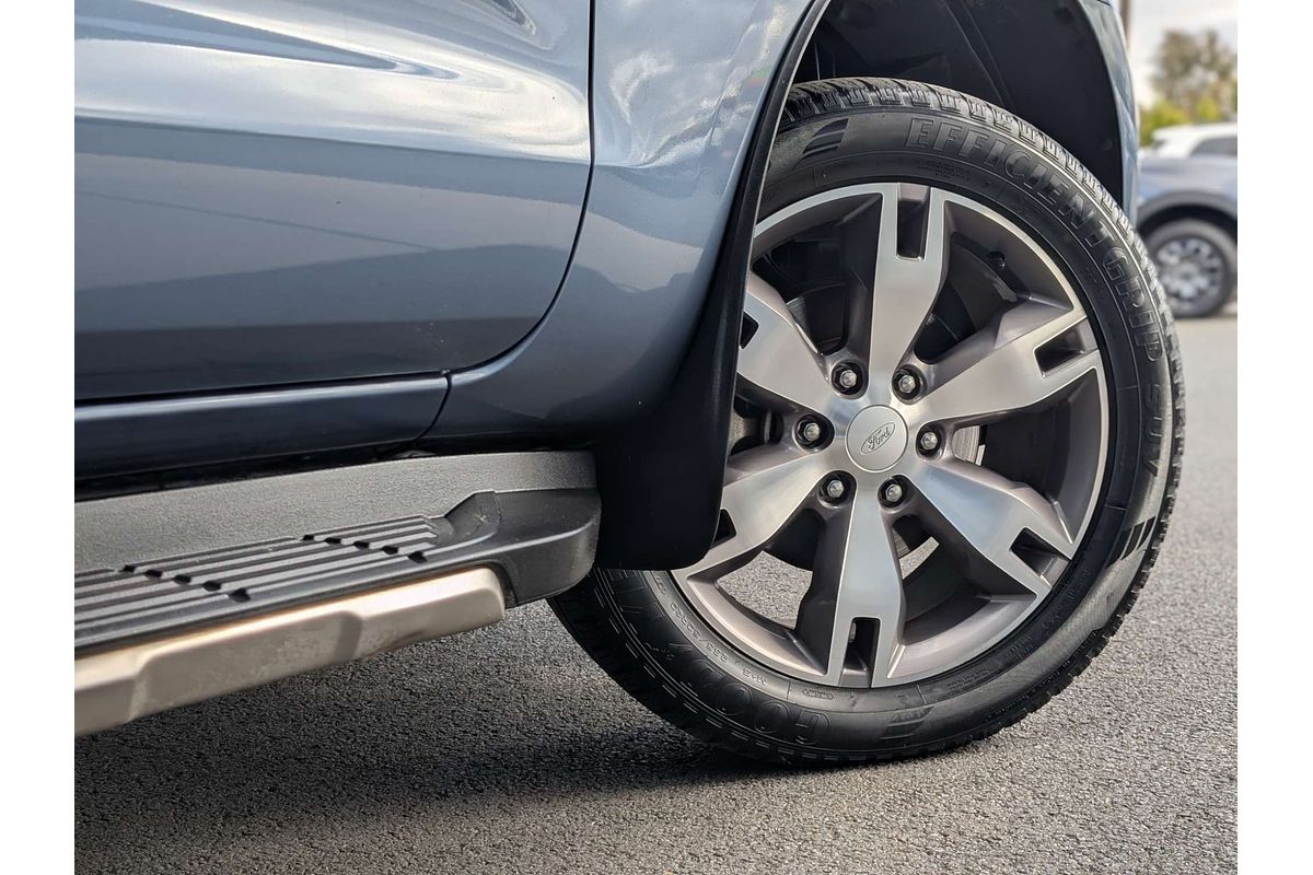 2017 Ford Everest Titanium UA