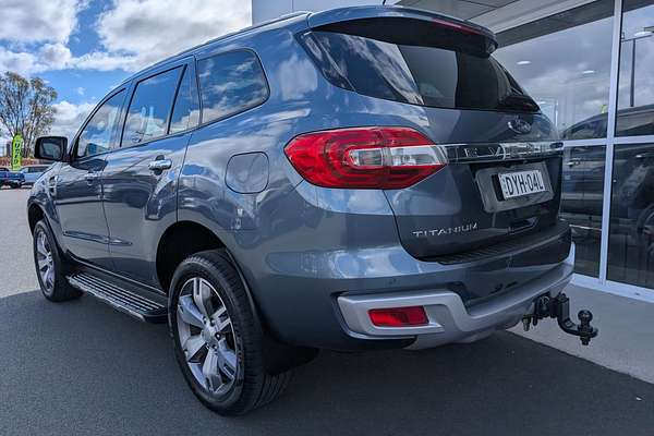 2017 Ford Everest Titanium UA