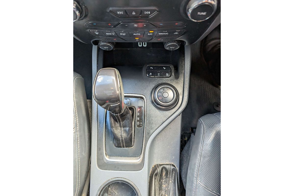 2017 Ford Everest Titanium UA