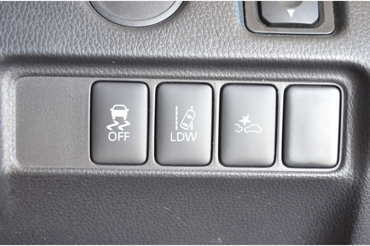 2023 Mitsubishi Triton GLX-R MR 4X4
