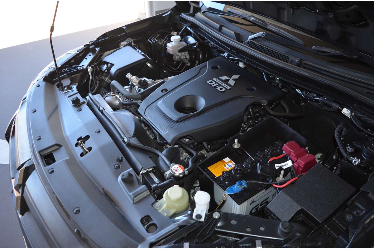 2023 Mitsubishi Triton GLX-R MR 4X4