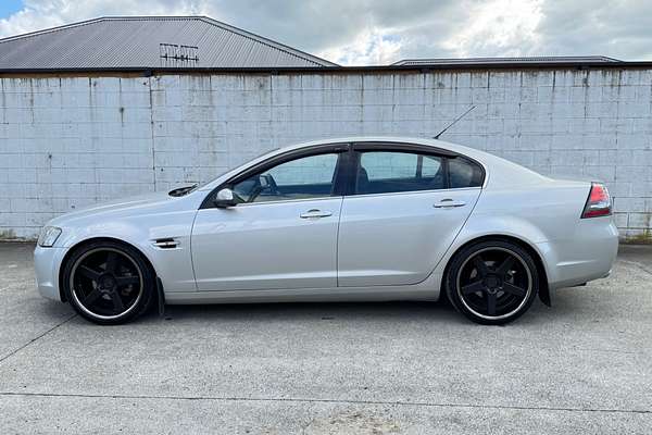 2007 Holden COMMODORE CALAIS SEDAN V6 AUTO