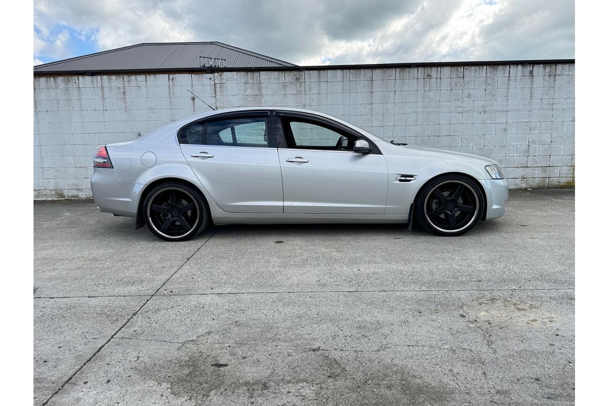 2007 Holden COMMODORE CALAIS SEDAN V6 AUTO