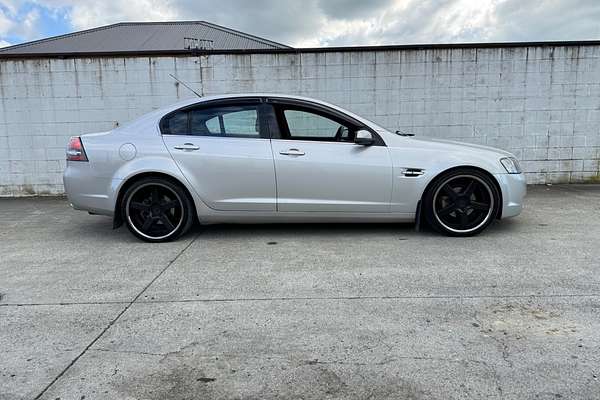 2007 Holden COMMODORE CALAIS SEDAN V6 AUTO
