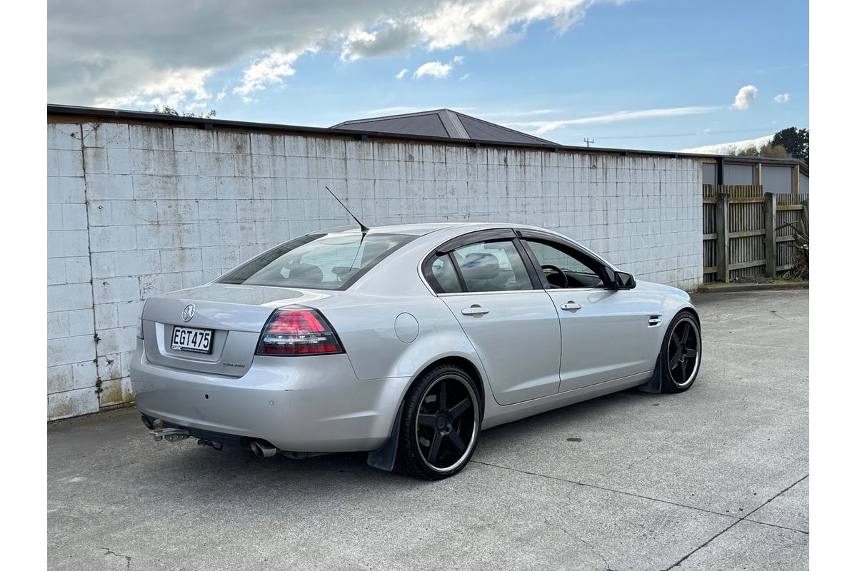 2007 Holden COMMODORE CALAIS SEDAN V6 AUTO