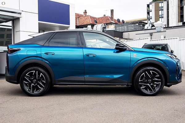 2025 Peugeot 3008 GT Premium Hybrid P64
