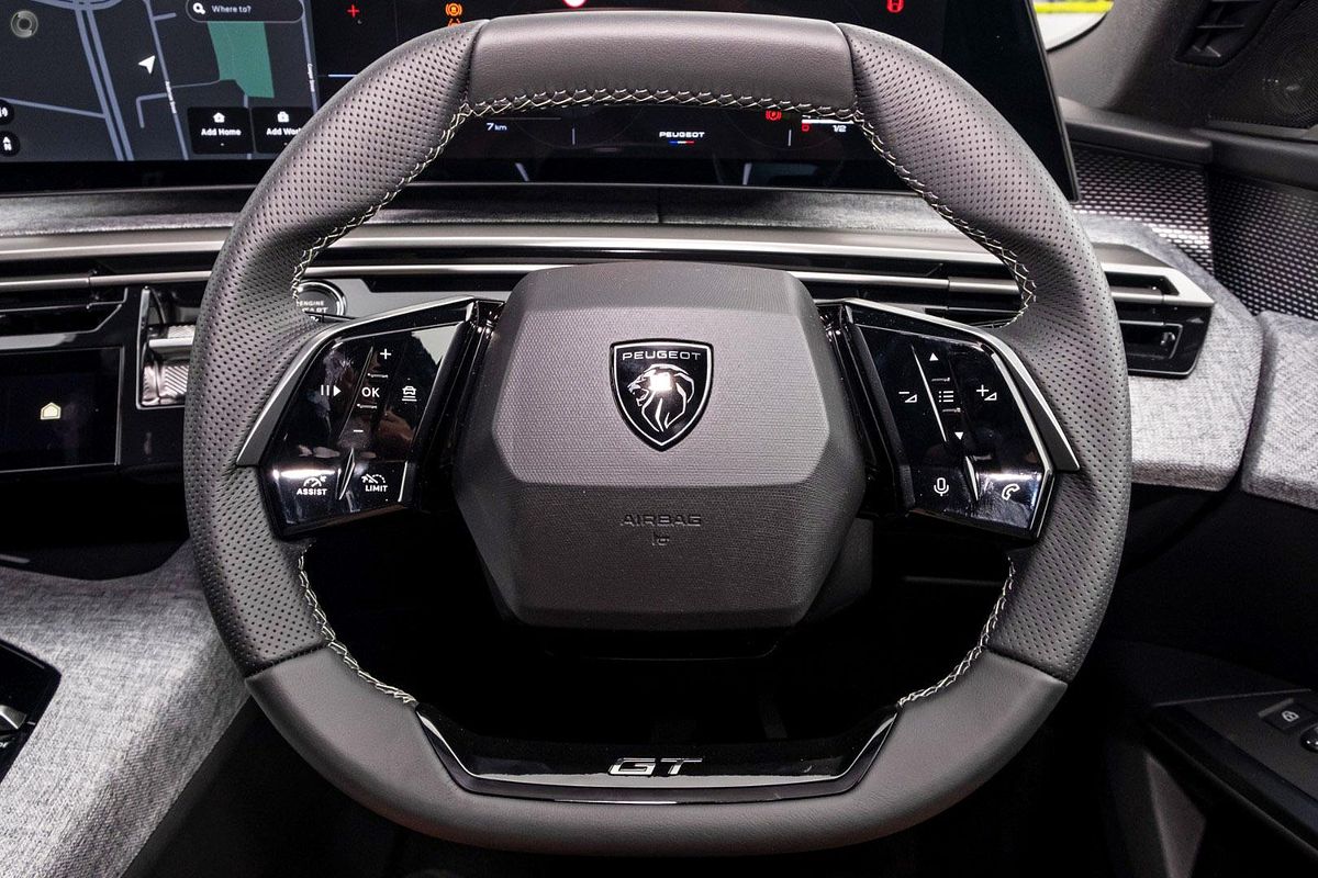 2025 Peugeot 3008 GT Premium Hybrid P64