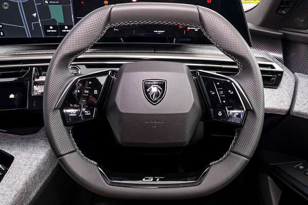 2025 Peugeot 3008 GT Premium Hybrid P64