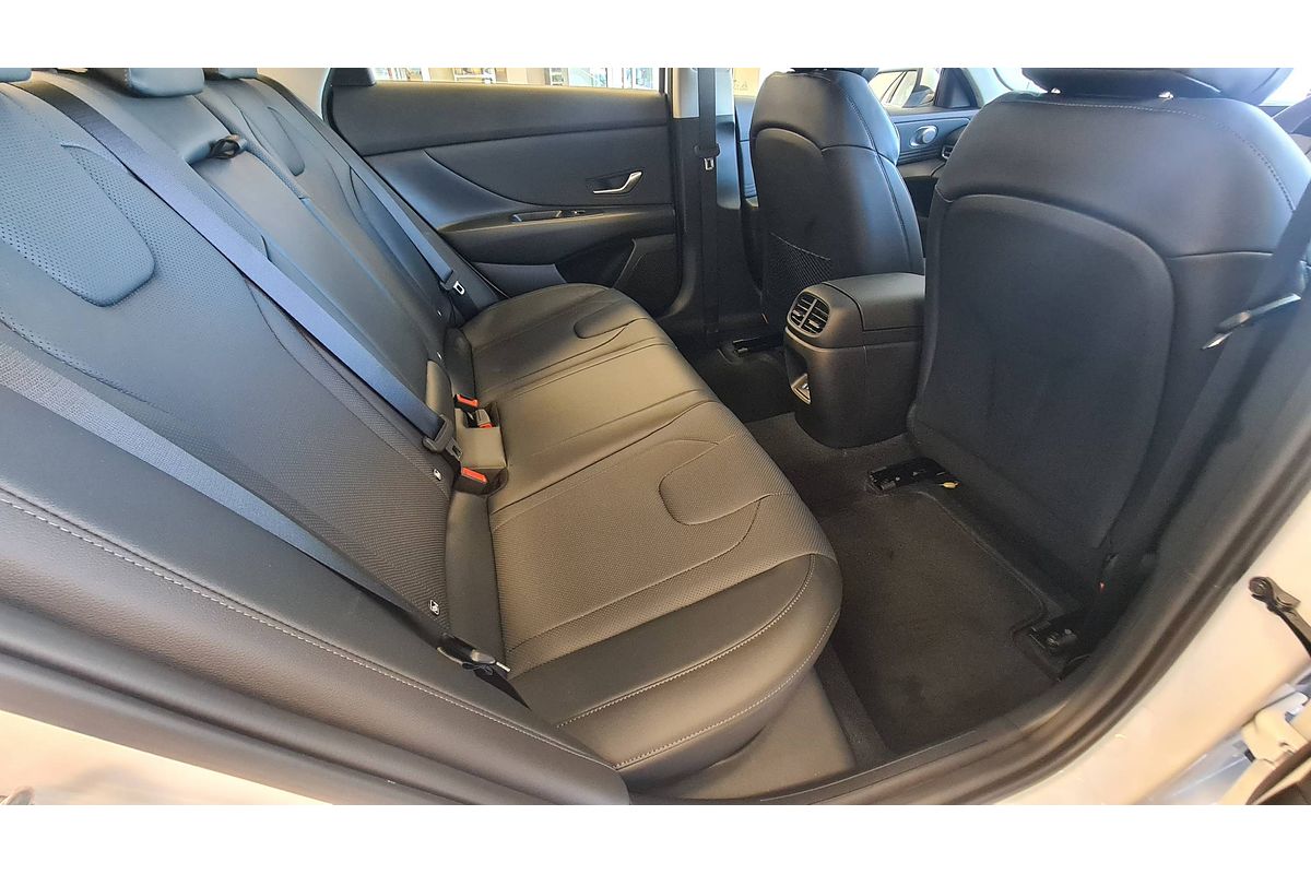 2024 Hyundai i30 Elite CN7.V2