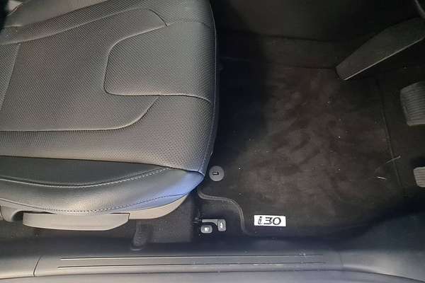 2024 Hyundai i30 Elite CN7.V2