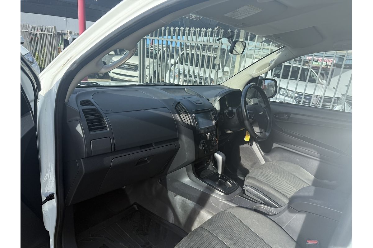 2020 Isuzu D-MAX SX High Ride Rear Wheel Drive