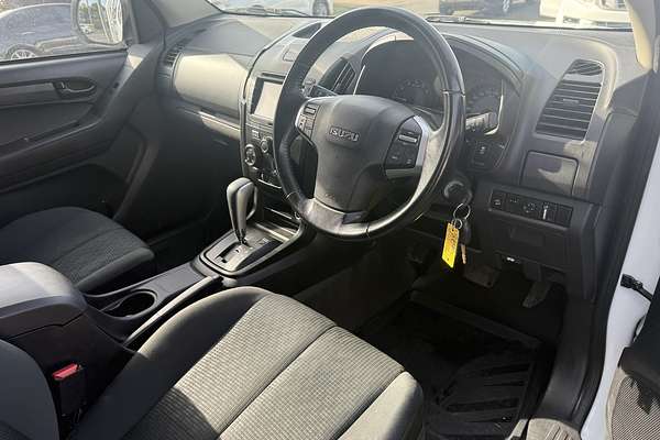 2020 Isuzu D-MAX SX High Ride Rear Wheel Drive
